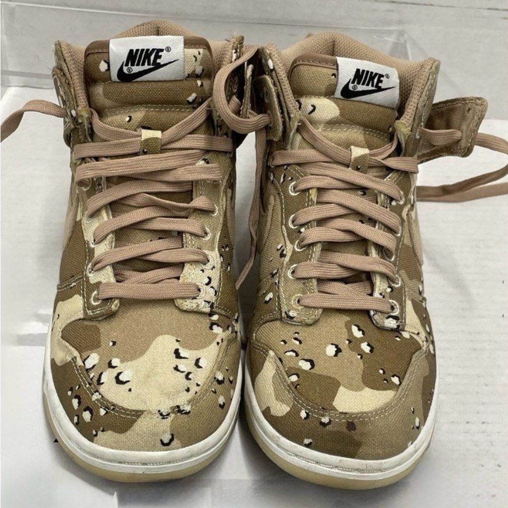 Nike Dunk High Desert Camo DX2314-200 Women’s Size 7 Sneakers Brown Tan